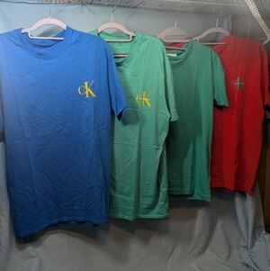 Lot Of 4 Calvin Klein CK Colored Logo T-shirts *READ